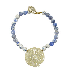 Porcelana jade necklace