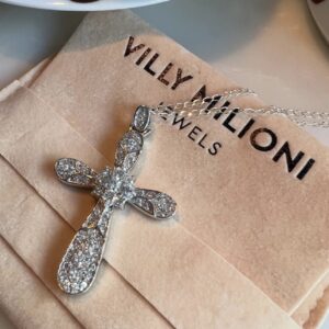 Silver vintage zirconia cross pendant - Image 5