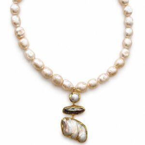 Roma Imperiale pearl necklace
