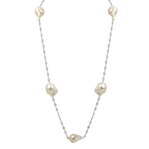 The Five-Pearl Silver zirconia necklace
